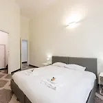 Joivy Elegant Flat For 7, In The Heart Of Apartmán Janov