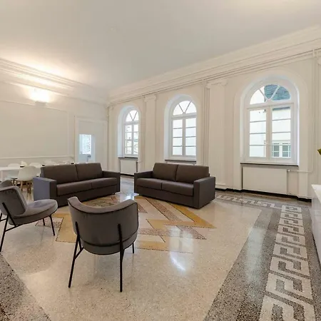 Joivy Elegant Flat For 7, In The Heart Of