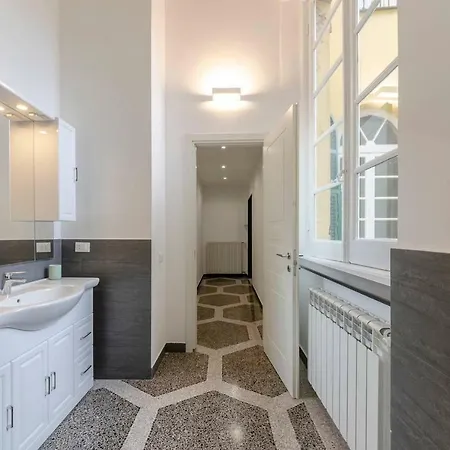 아파트 Joivy Elegant Flat For 7, In The Heart Of *