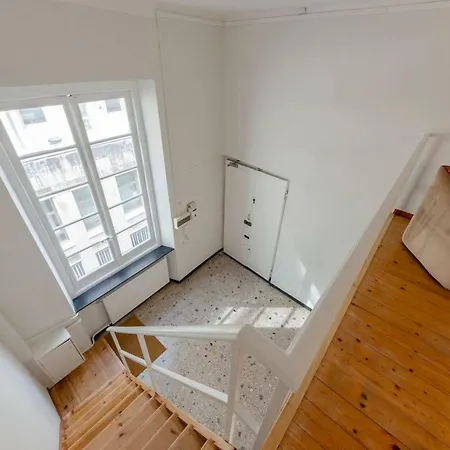 Joivy Elegant Flat For 7, In The Heart Of 아파트 제노바