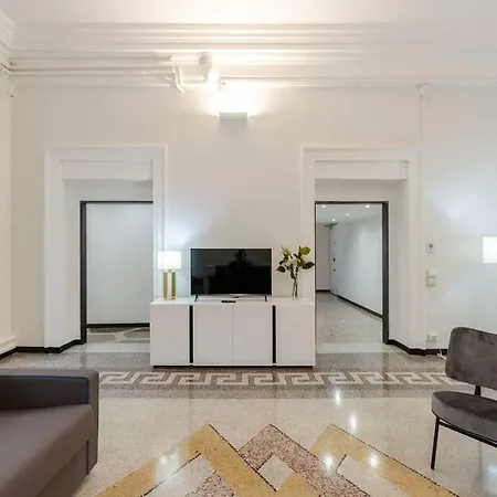 Joivy Elegant Flat For 7, In The Heart Of