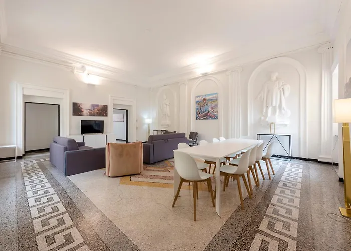 Apartamento Joivy Elegant Flat For 7, In The Heart Of