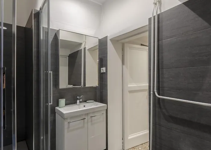 Joivy Elegant Flat For 7, In The Heart Of