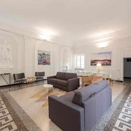 Joivy Elegant Flat For 7, In The Heart Of Gênes