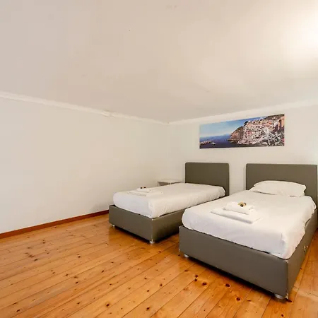 Joivy Elegant Flat For 7, In The Heart Of Génova