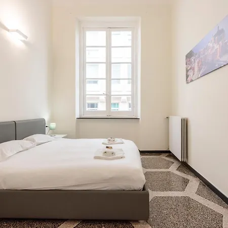 Apartamento Joivy Elegant Flat For 7, In The Heart Of *